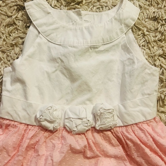 Beautiful Girl's dress size 3T - Picture 3 of 6